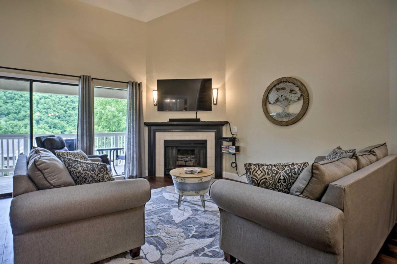 Branson Condo With Pool Access, Walk To Fishing エクステリア 写真