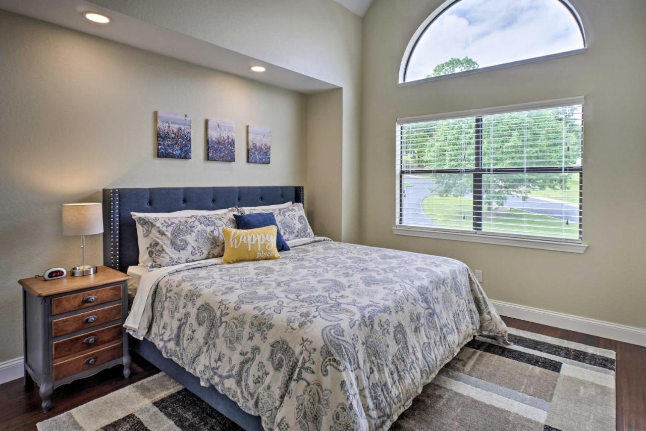 Branson Condo With Pool Access, Walk To Fishing エクステリア 写真