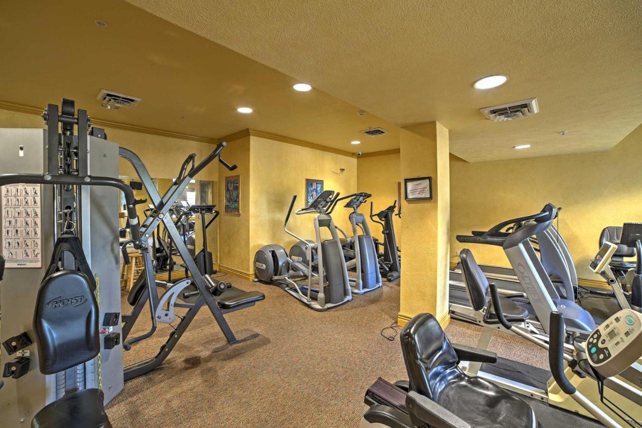 Branson Condo With Pool Access, Walk To Fishing エクステリア 写真