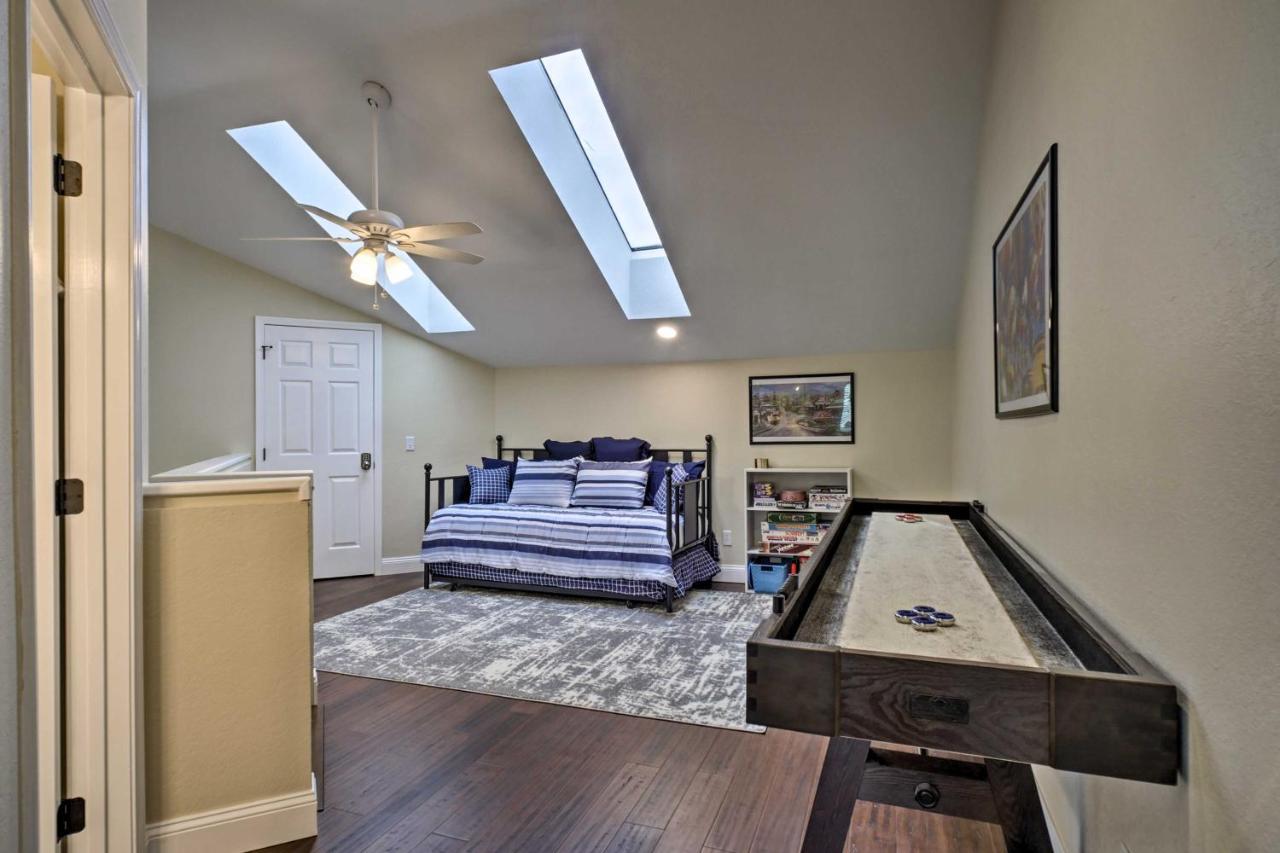 Branson Condo With Pool Access, Walk To Fishing エクステリア 写真